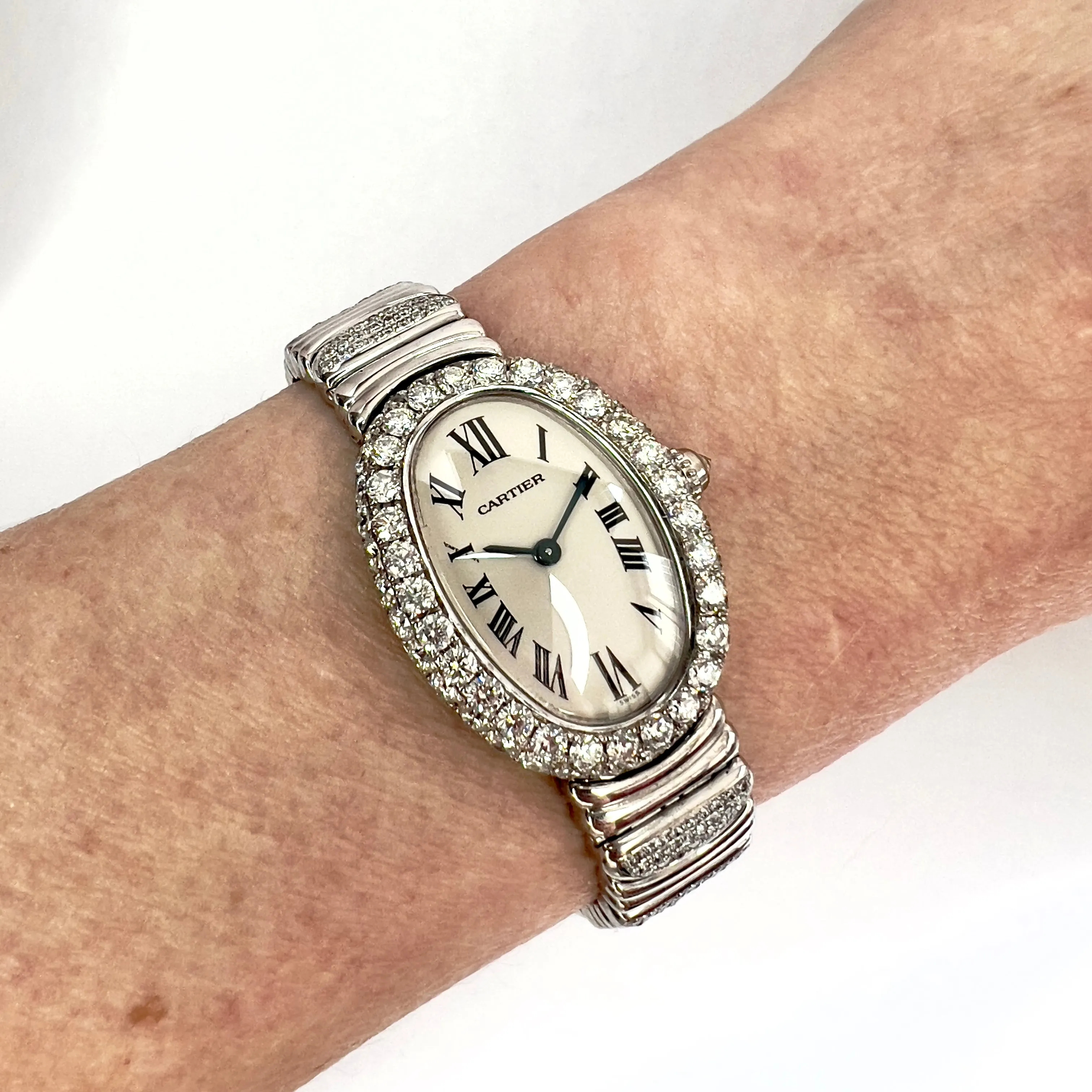 CARTIER BAIGNOIRE 22mm 18K White Gold 4.58TCW Diamond Watch