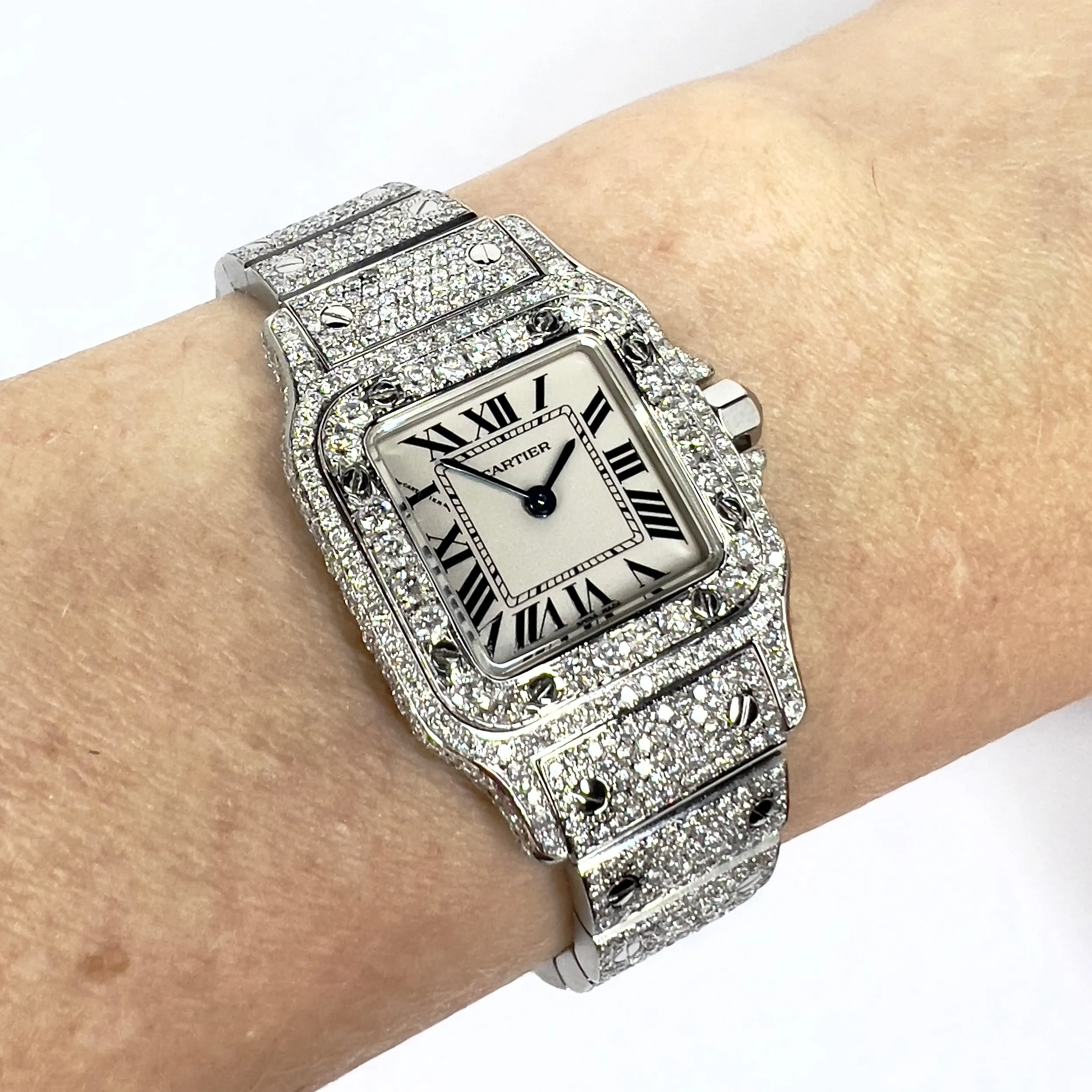 CARTIER SANTOS GALBEE 24mm Quartz Steel 6.36TCW Diamond Watch