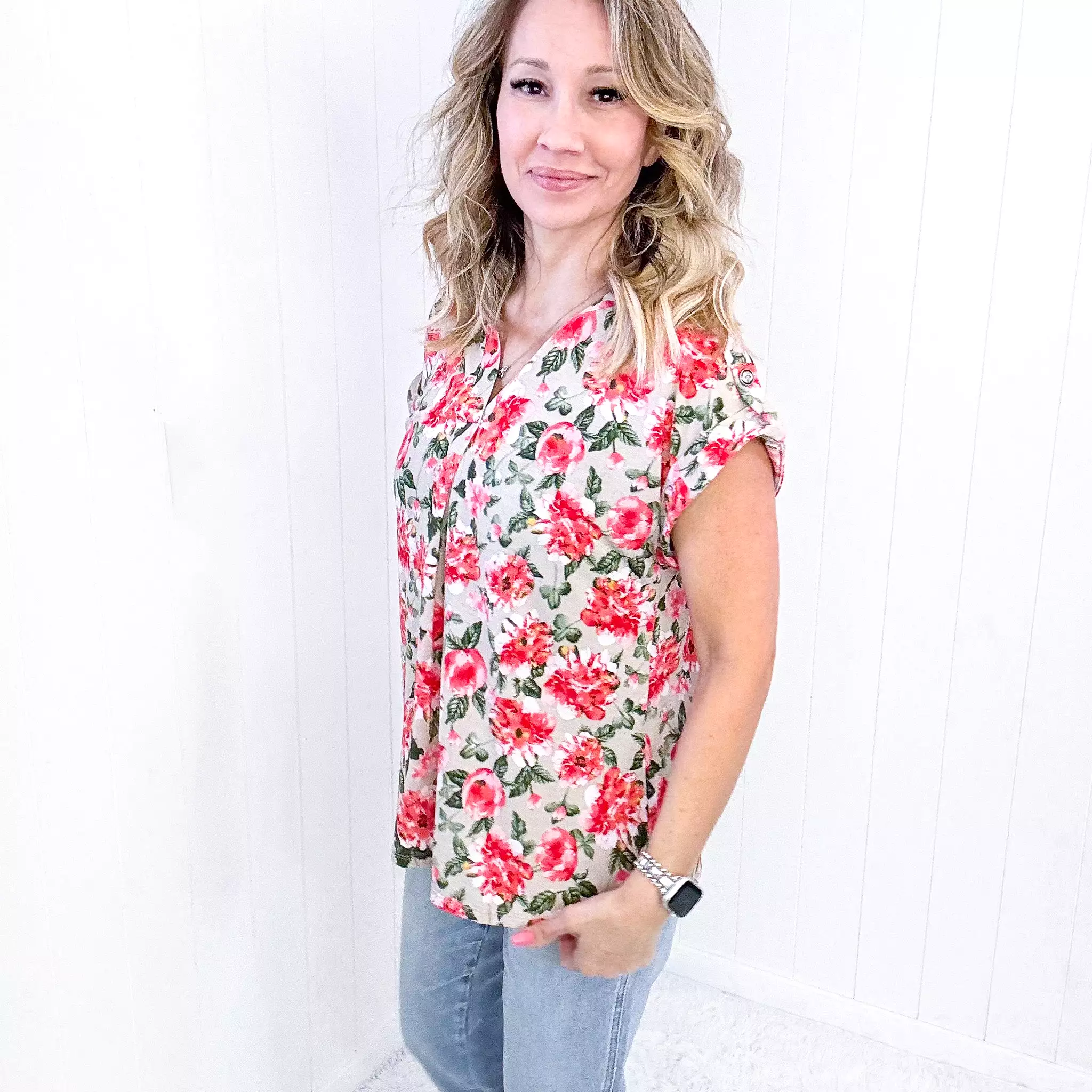 Dear Scarlett Lizzy Cap Sleeve Top in Coral and Beige Floral