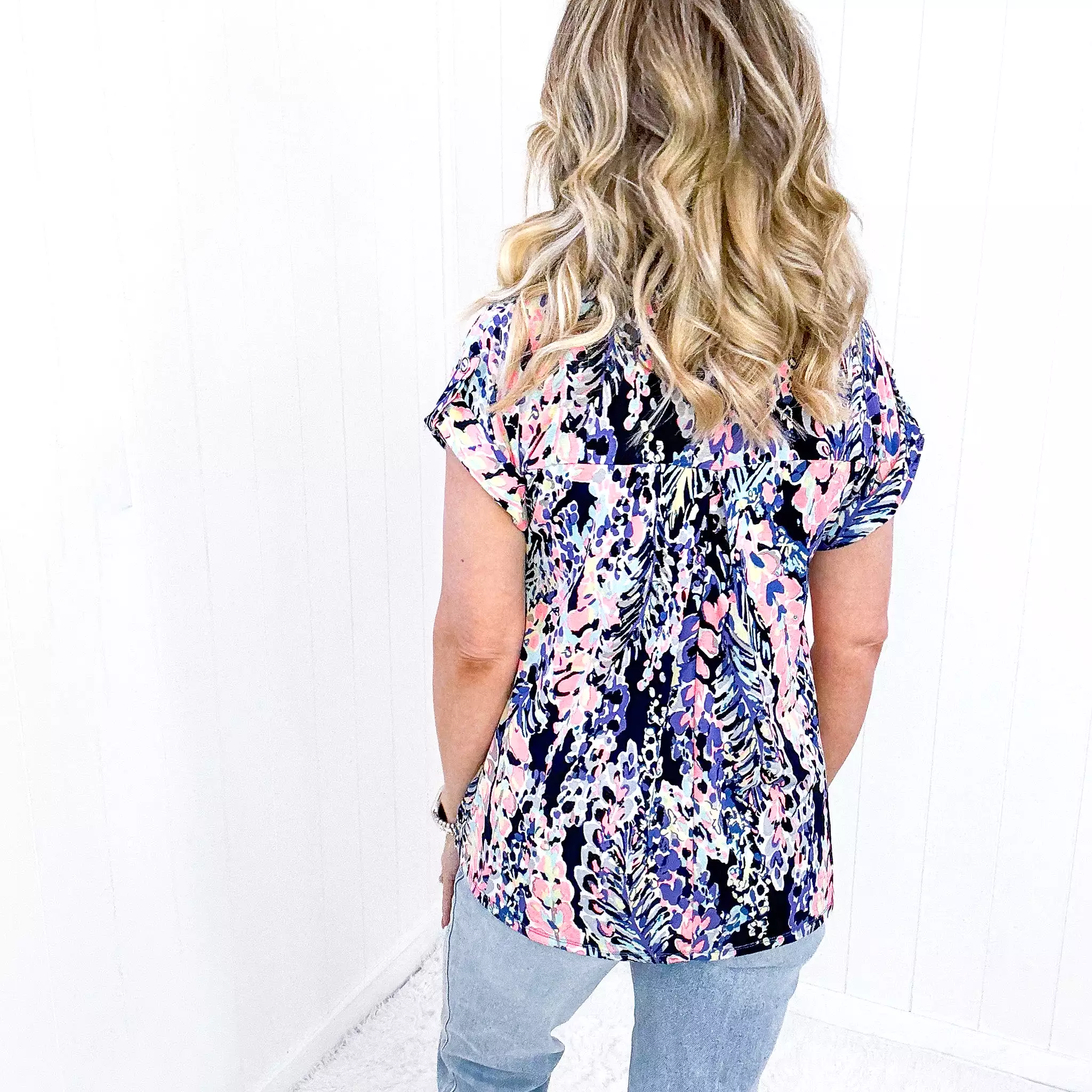 Dear Scarlett Lizzy Cap Sleeve Top in Navy Abstract Floral