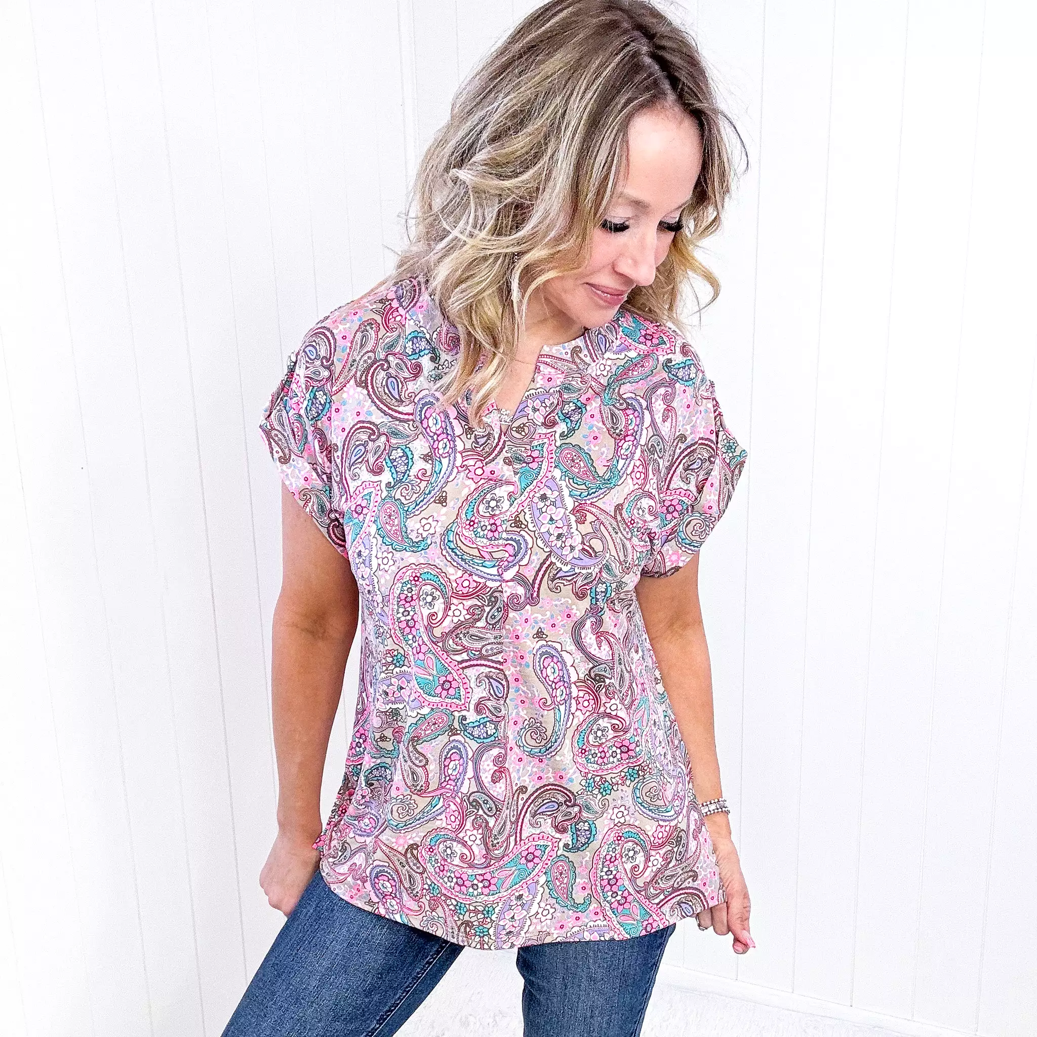 Dear Scarlett Lizzy Cap Sleeve Top in Pink Multi Paisley