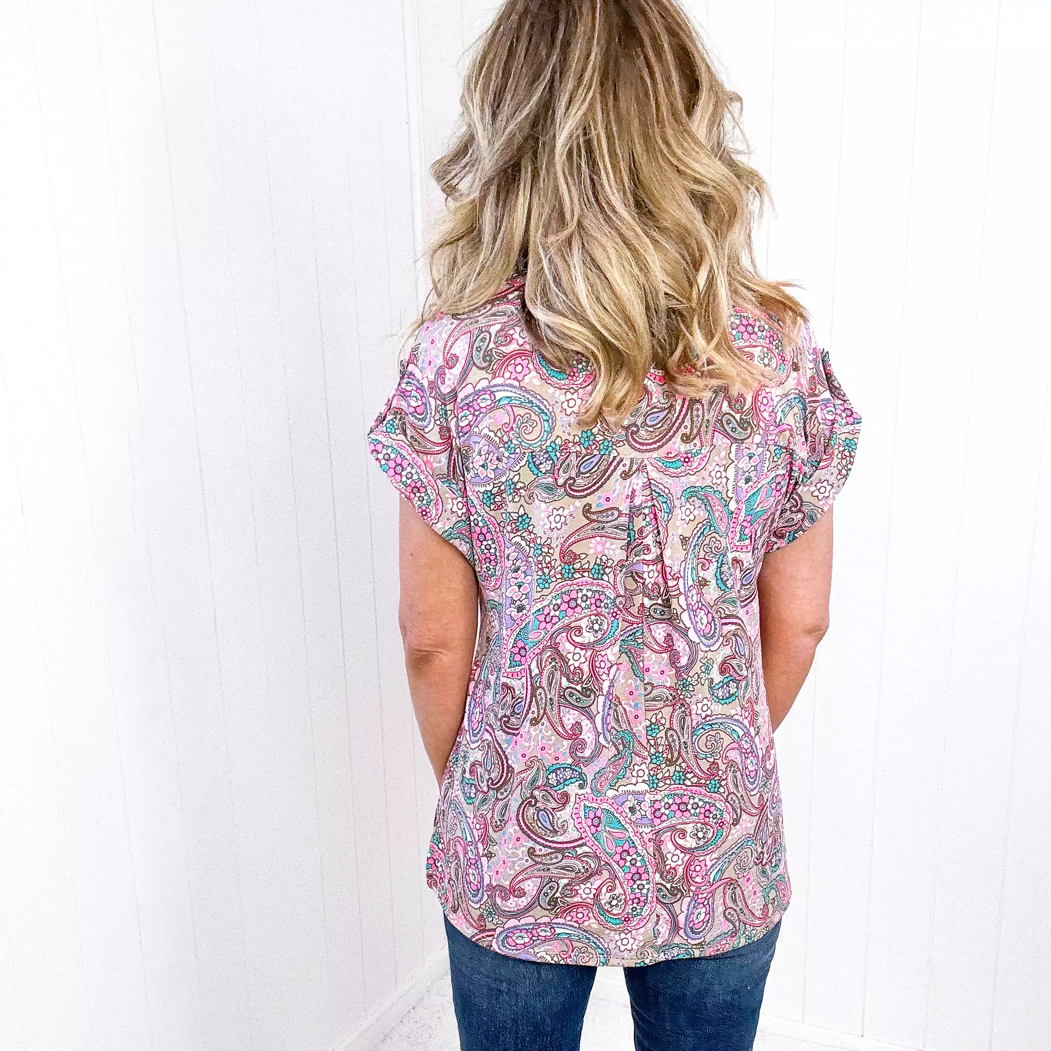 Dear Scarlett Lizzy Cap Sleeve Top in Pink Multi Paisley