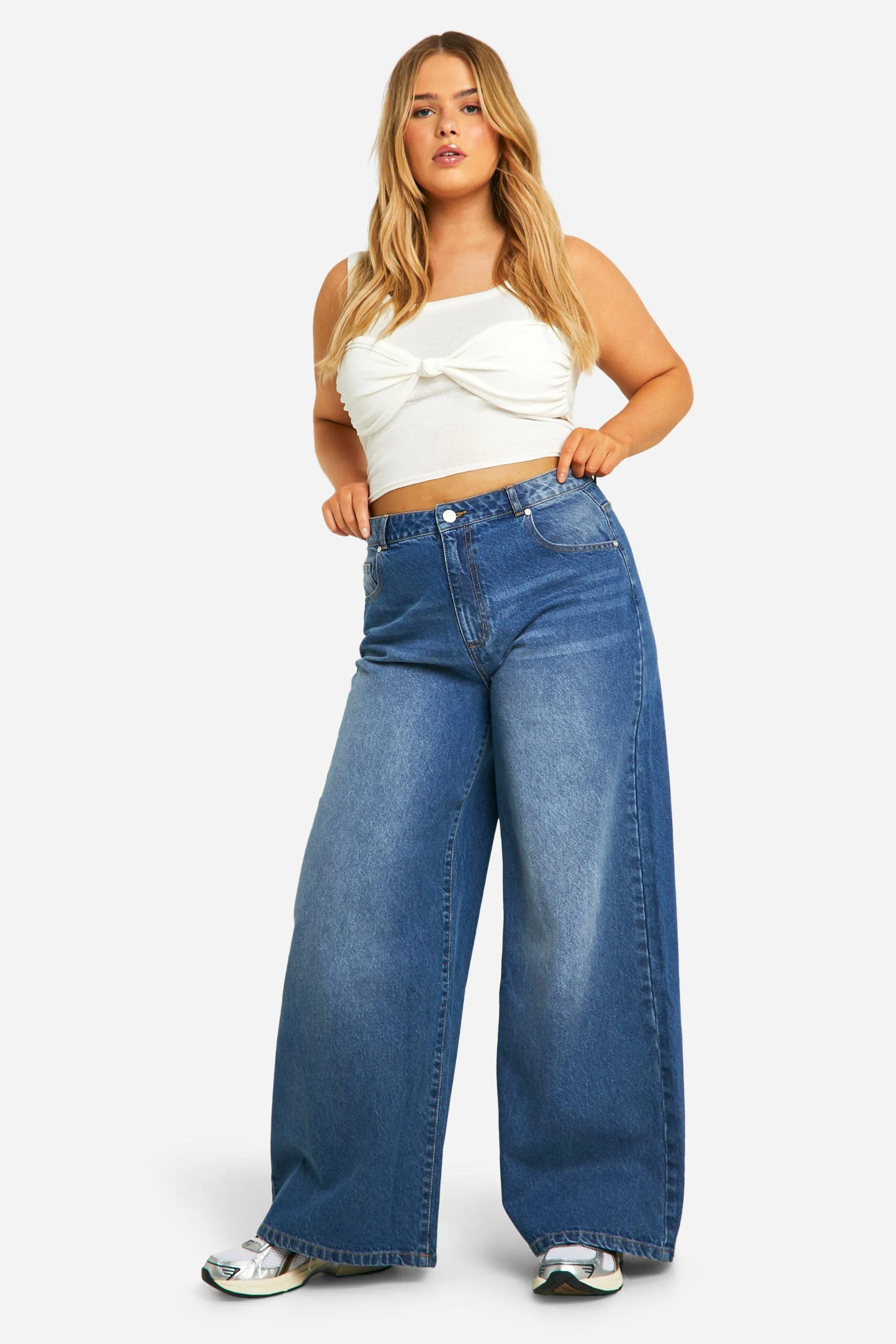 Plus Basics High Waisted Super Wide Leg Jeans