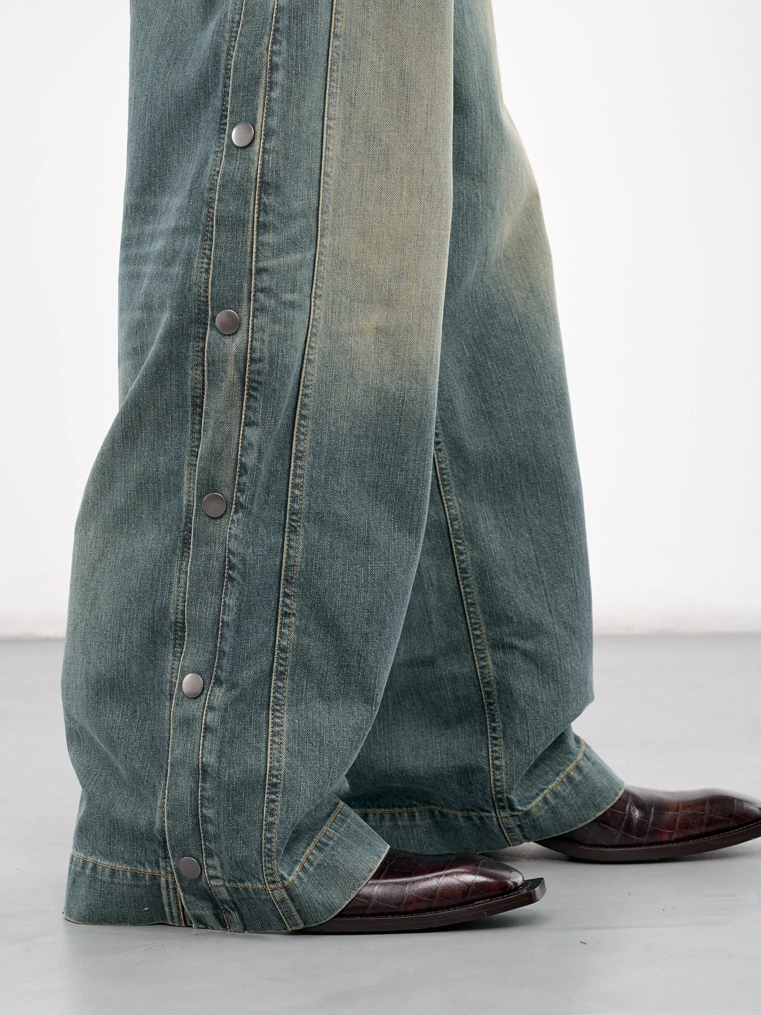 Snap-Button Jeans (240WD02501-BLUE-DIRTY-YELLOW)